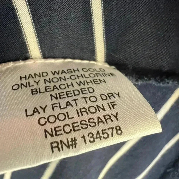 Vineyard Vines navy & white stripe faux wrap Size XS - Picture 5 of 6